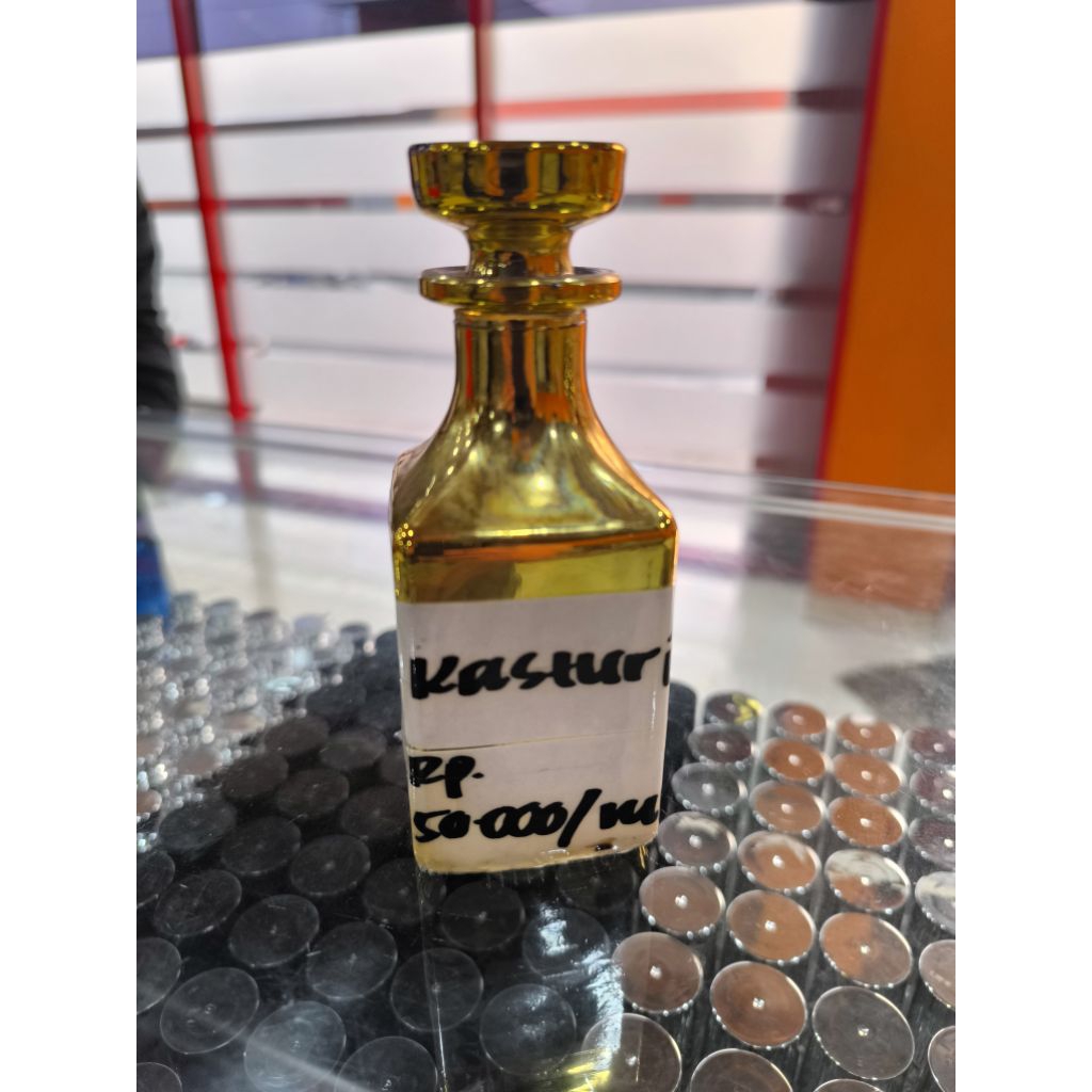 

MISIK KUNING ASLI SAUDI ARABIA KENTAL 12 ML