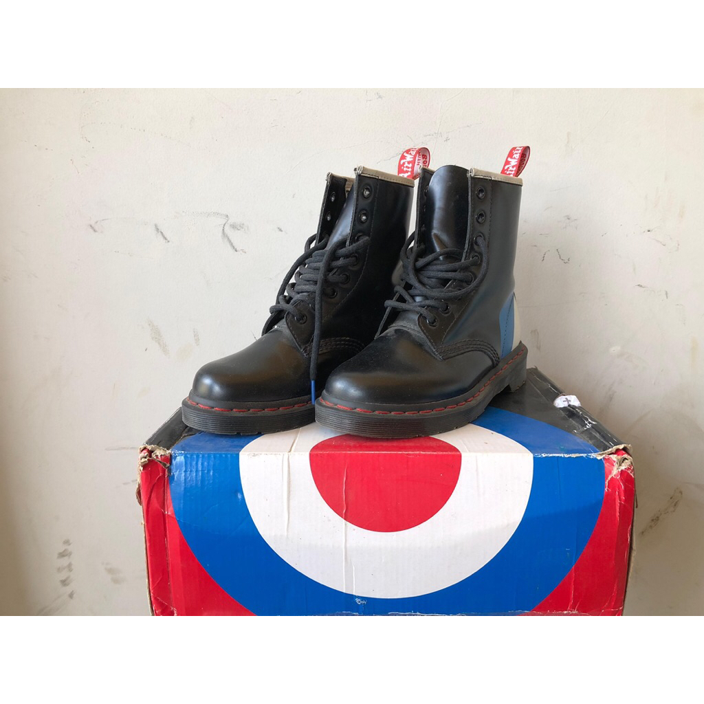 docmart 1460 WHO / dr martens wanita