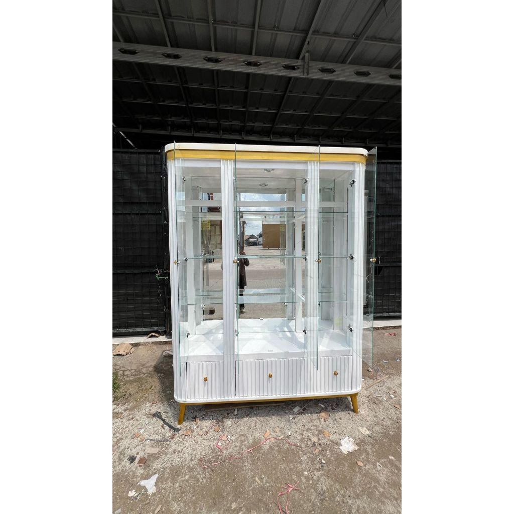 Lemari Hias List Gold + Kaki Gold / Lemari Hias Cantik / Lemari Hias 1 Pintu / Lemar Hias 2 Pintu / 