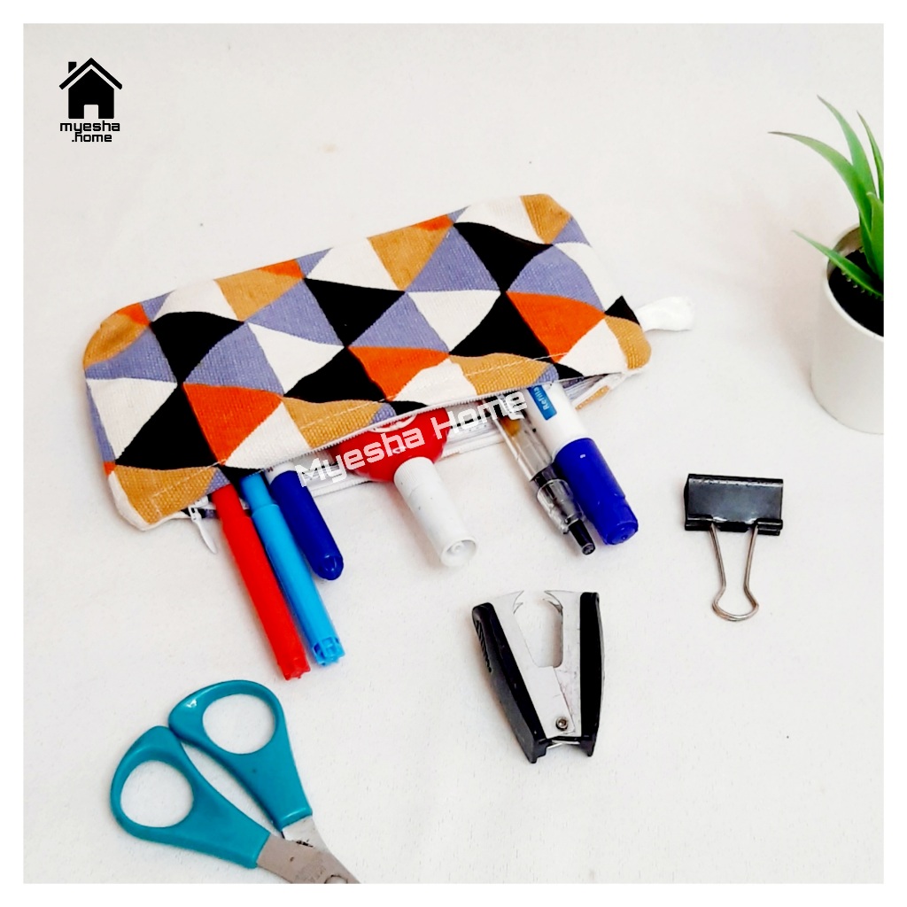 

Tempat Pensil / Cepuk / Tempat Alat Tulis Motif Minimalis CPK03