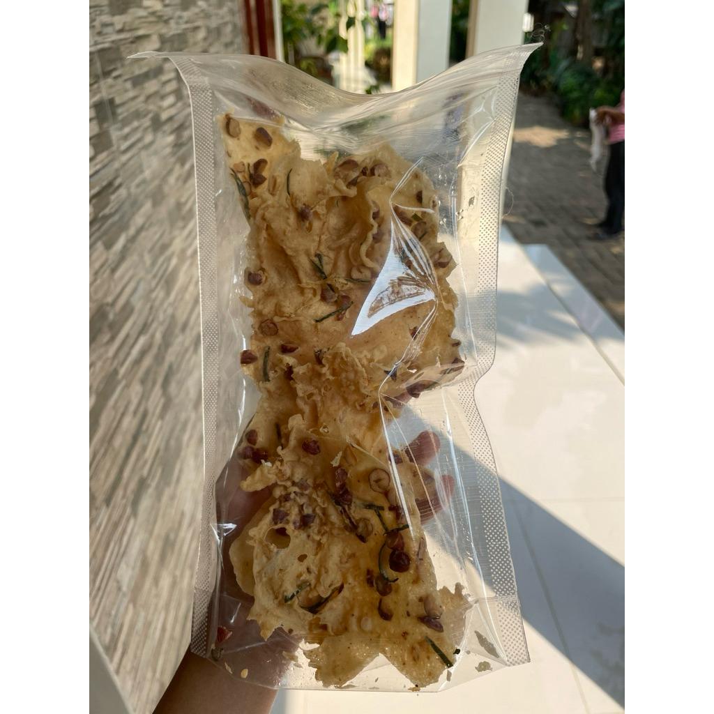 

Peyek Kacang Kulit Jeruk