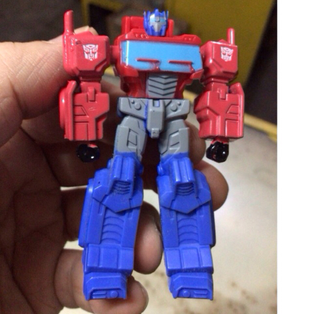 TRANSFORMERS FIGURE OPTIMUS PRIME HASBRO A