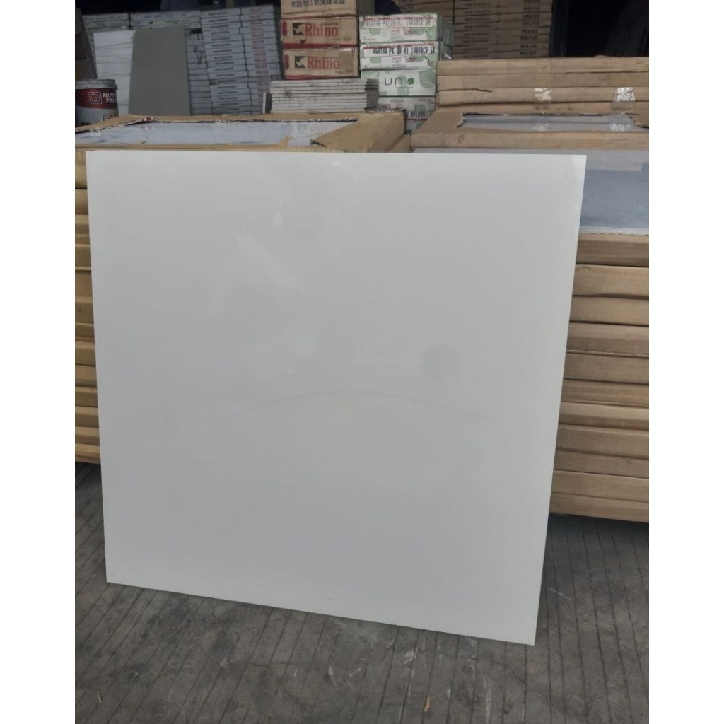 Granit Lantai 60x60 Grande Crem