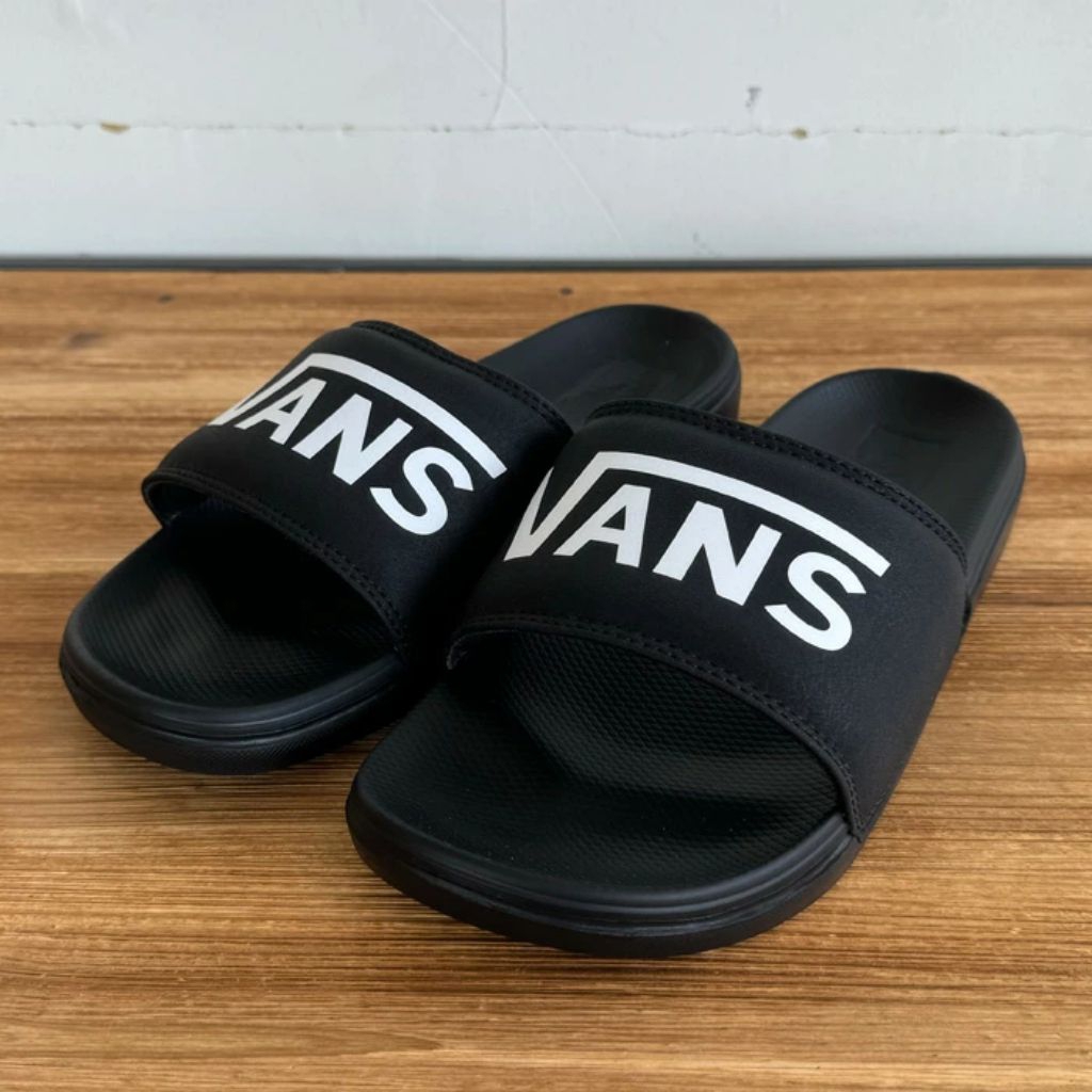 VANS SLIDE ON SLIPPER LA CASTA BLACK WHITE ORIGINAL