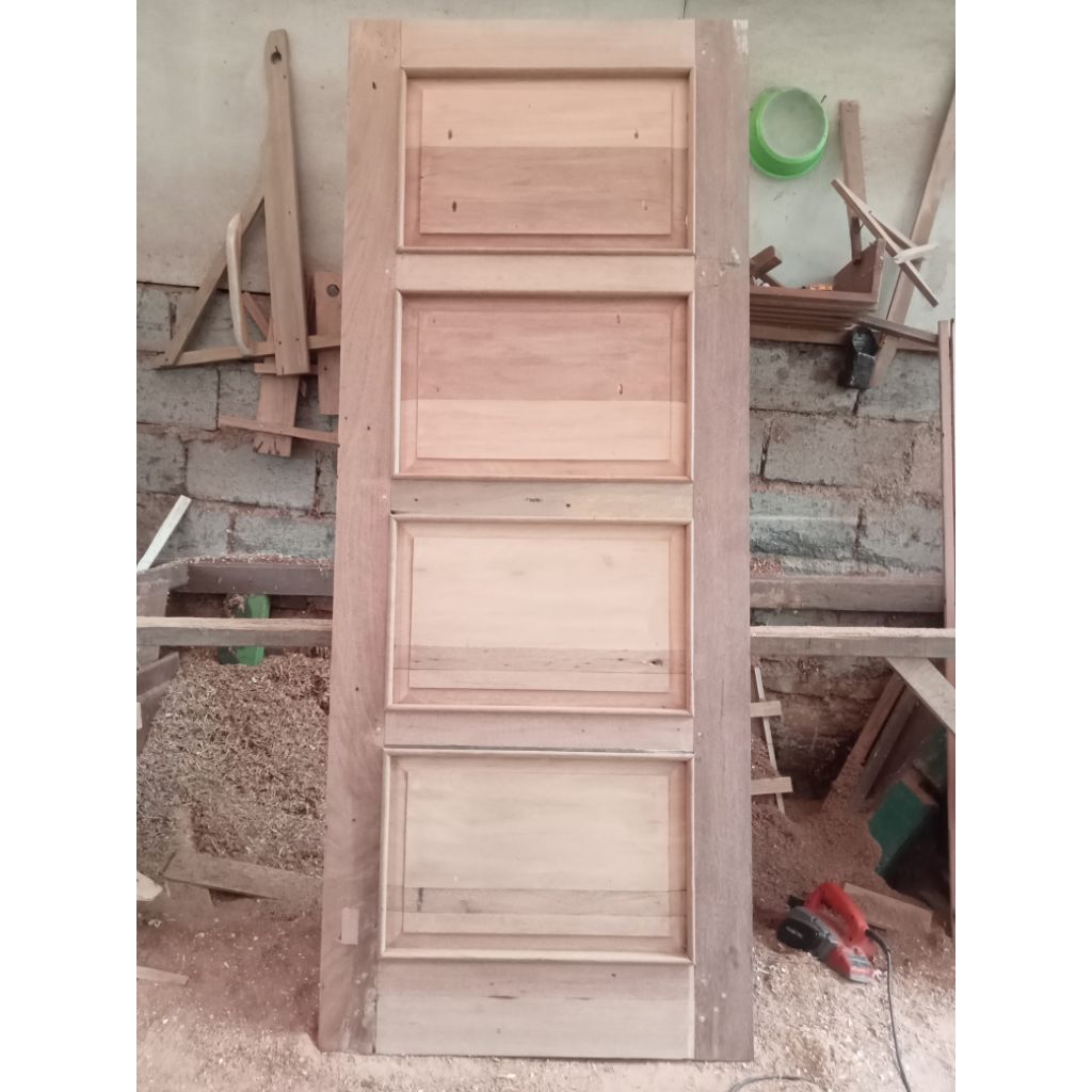 Daun pintu + kusen kayu kamper samarinda