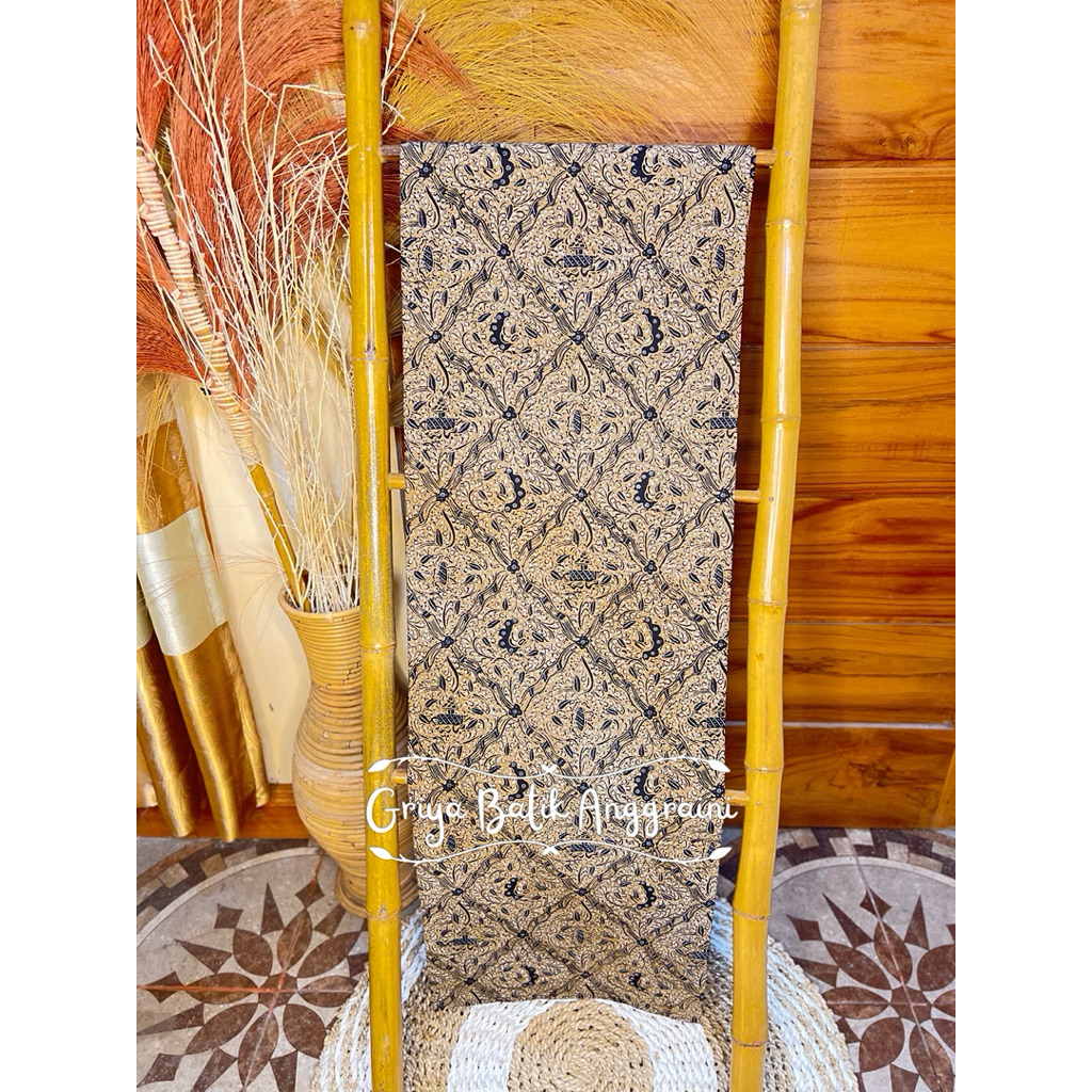 Kain Jarik Lawasan SIDOMUKTI TANAH