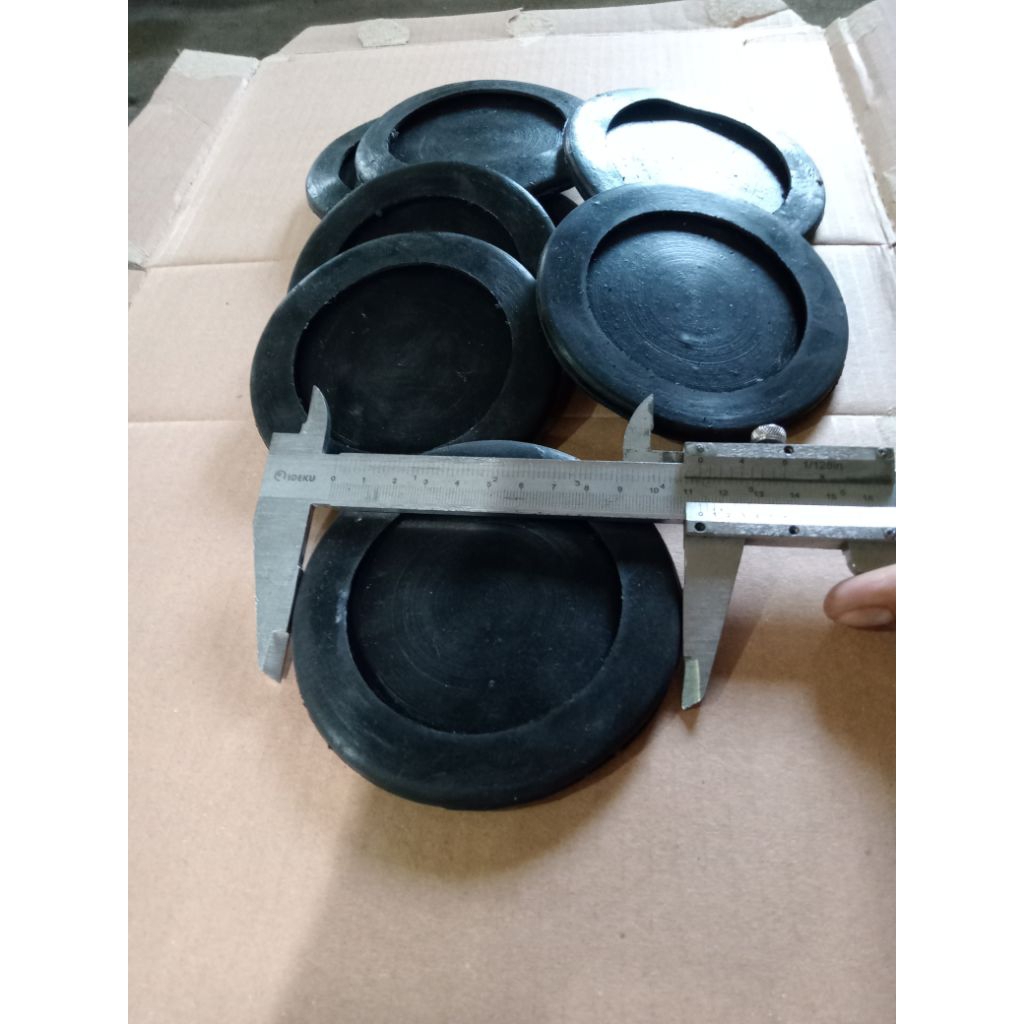 karet kaki meja adjuster foot conveyor m16 / karet kaki adjuster m16