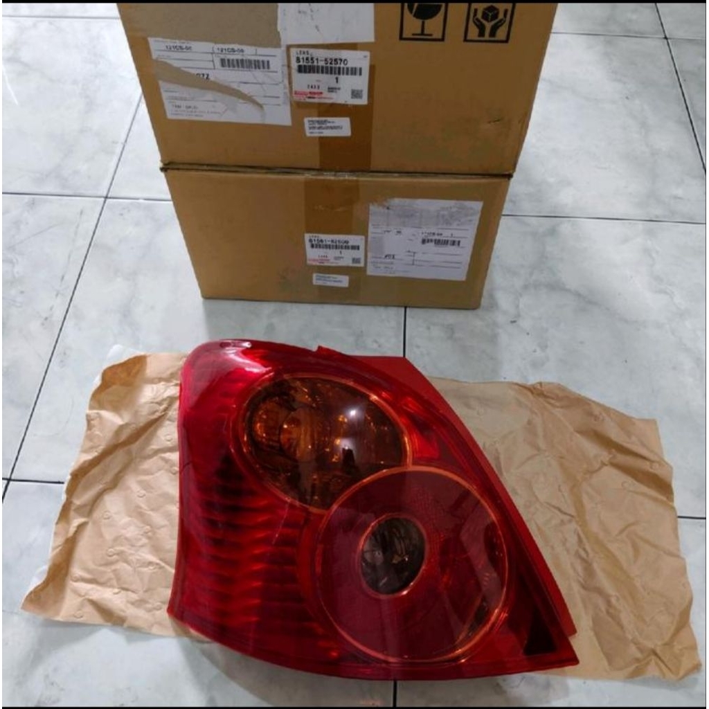 Stoplamp Lampu belakang toyota yaris bakpao 2012 2013 original