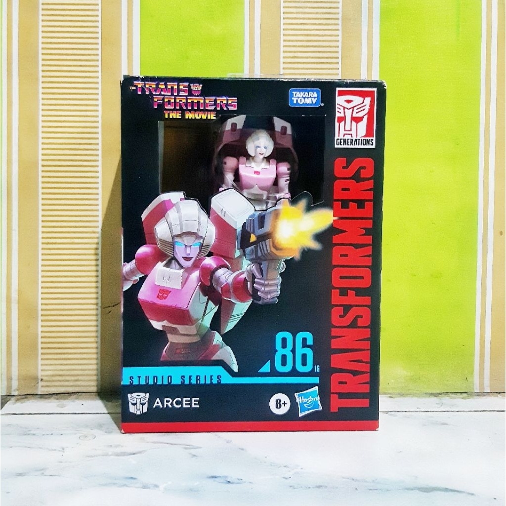 Transformers Studio Series Arcee 86 Misb Hasbro