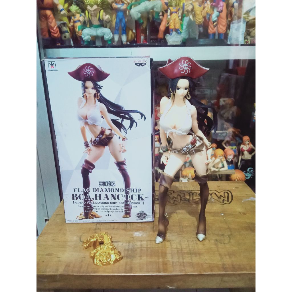 fds flag diamond ship one piece figure boa hancock