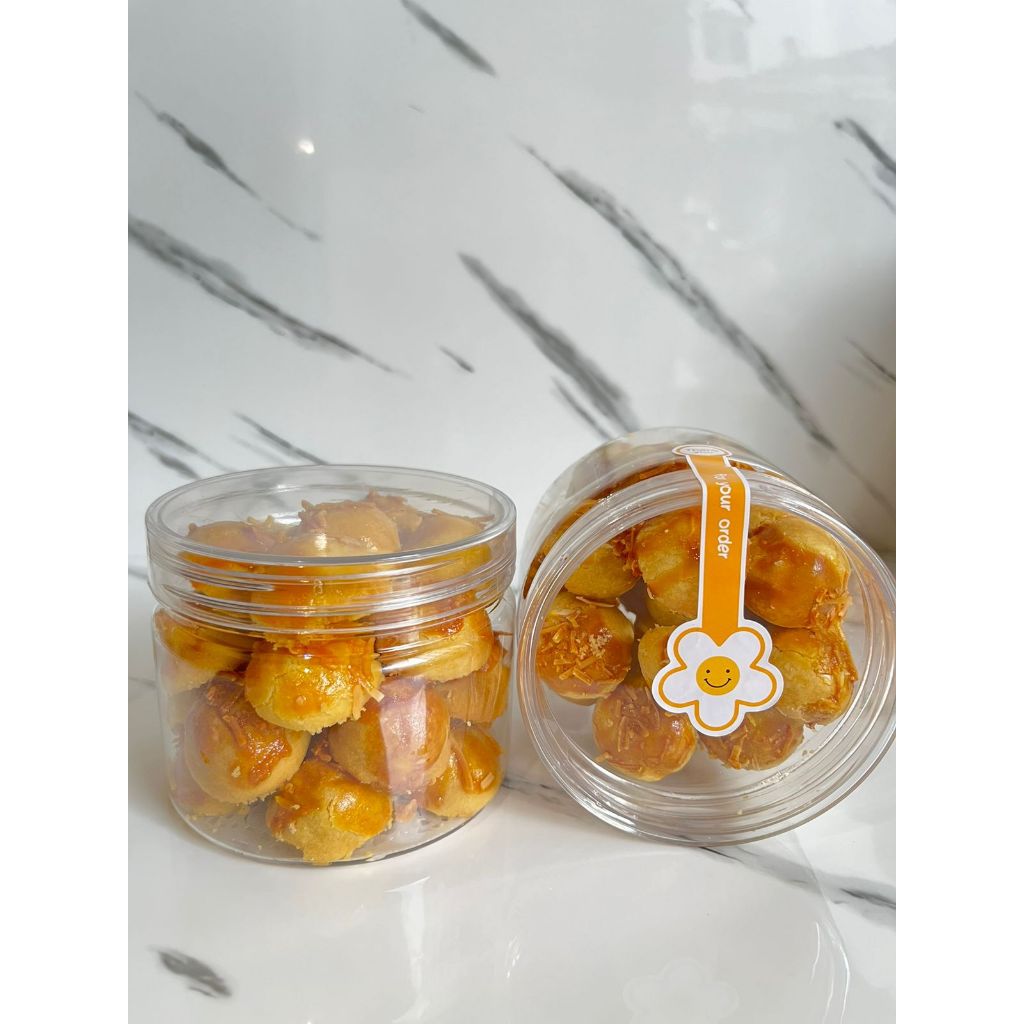 

Kue Kering Homemade Nastar/ Putri Salju/ Keju/ Sagu Keju/ Coklat Mede 400ml Butter Wangi Dijamin