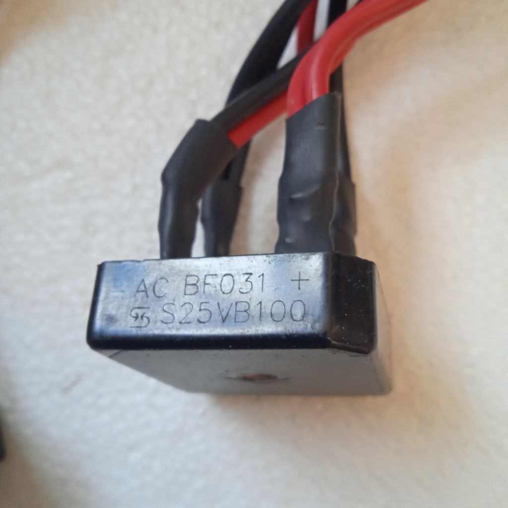 S25VB100 S25 VB100 Dioda Bridge Mesin Las 25A 1000V S25VB10 Diode