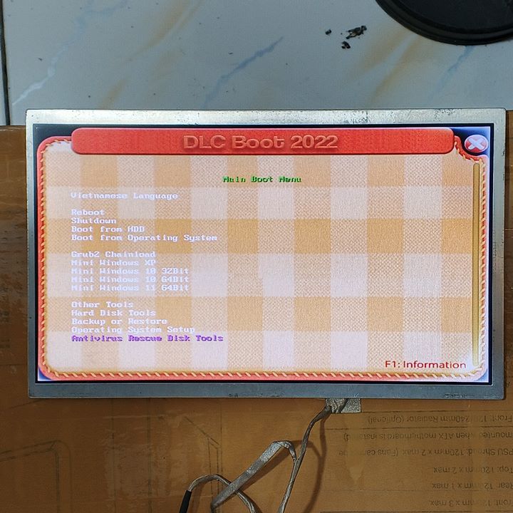 LCD Notebook HP MINI 210-1014TU 210-1000 110-3000 110-3100 110-3014TU LAYAR LCD LED 10 inch 40 pin t