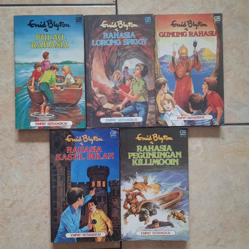 Novel Remaja Fullset Enid Blyton Empat Serangkai 1-5 Cetakan Pertama Original Kolpri