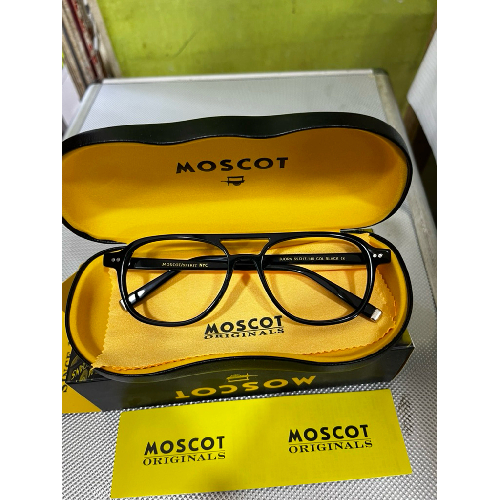 kacamata MOSCOT ORIGINAL