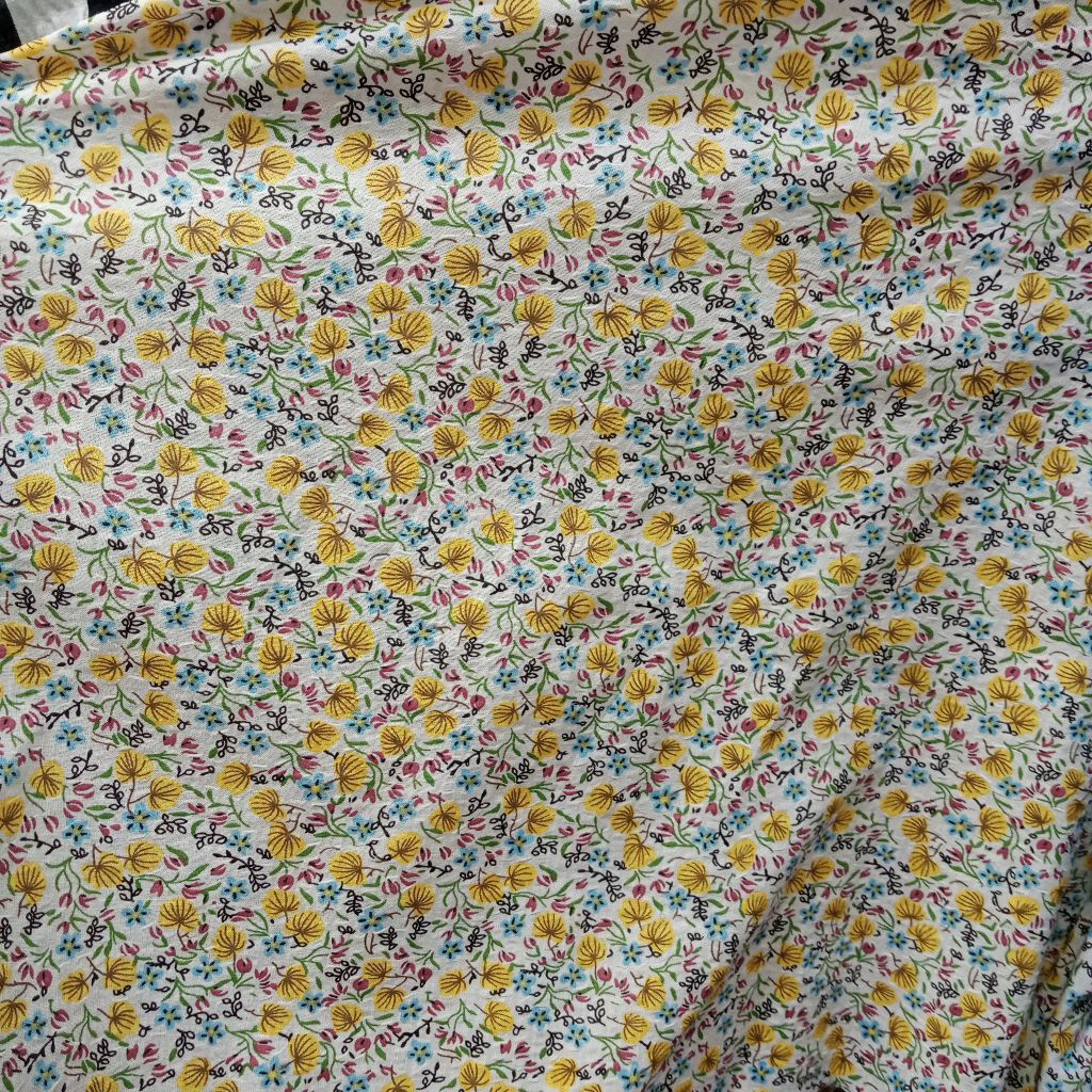 kain crinkle motif bunga - kain crinkle import - kain crinkle premium - kain butik