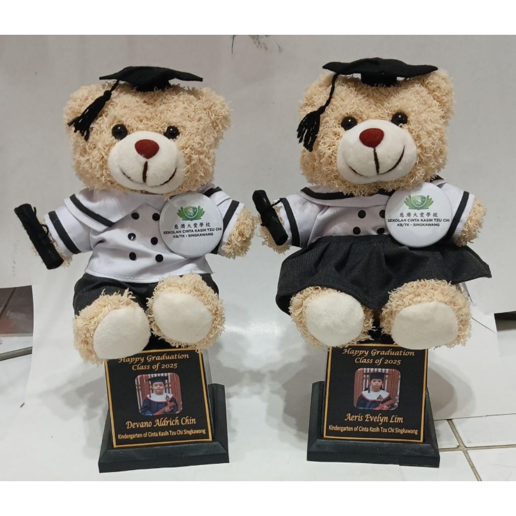 Piala Boneka Kriwil Seragam Tzu Chi Custom Nama