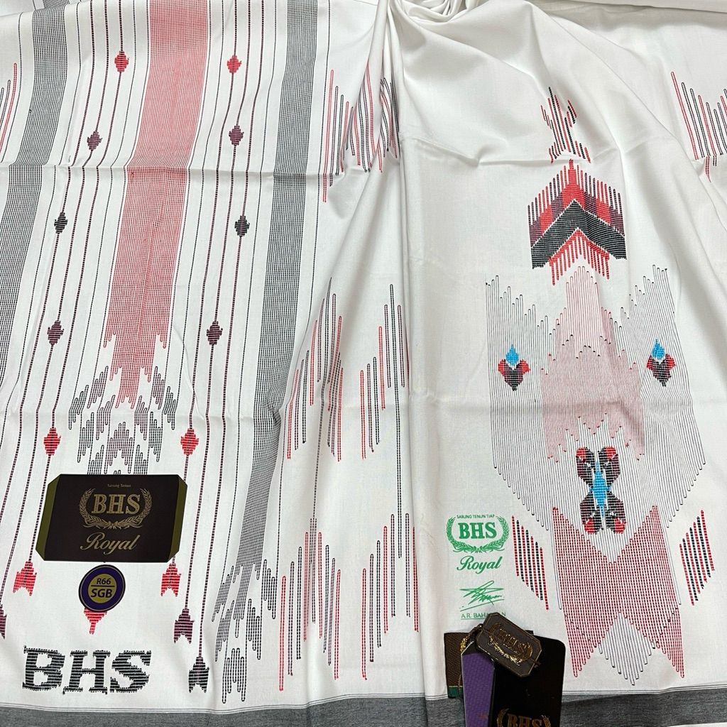 SARUNG BHS ROYAL GOLD R66 SGB 4 PUTIH