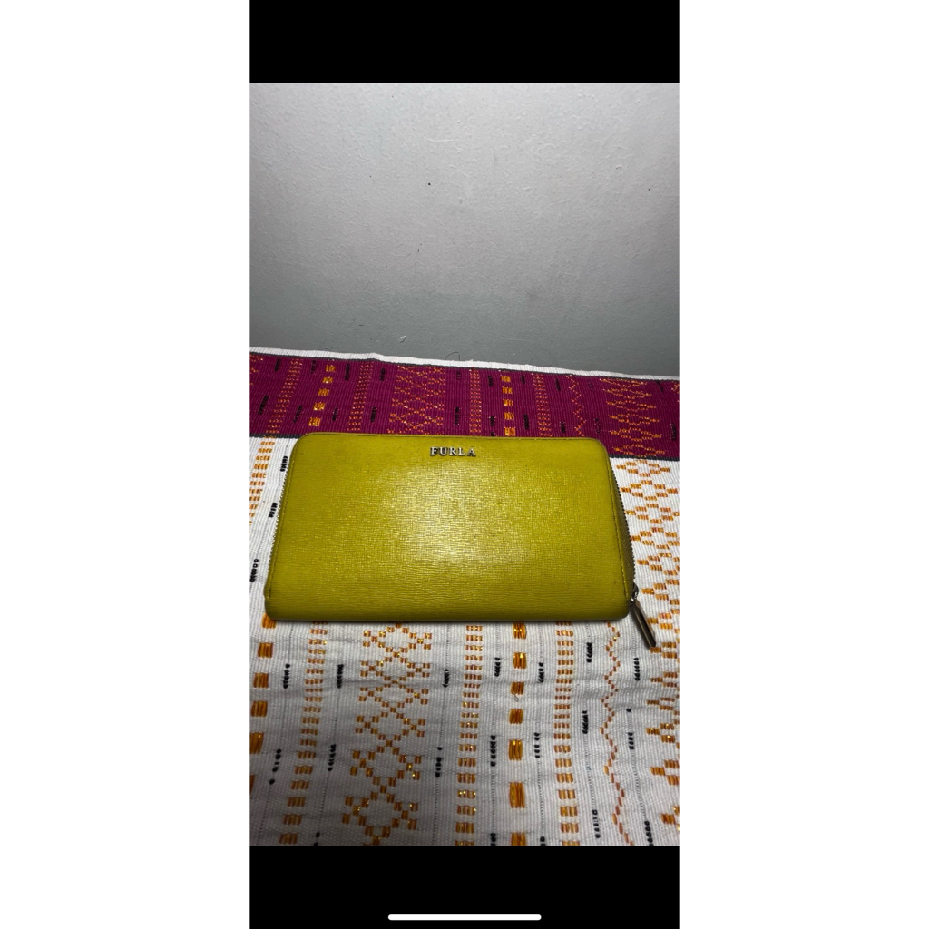 Dompet Furla