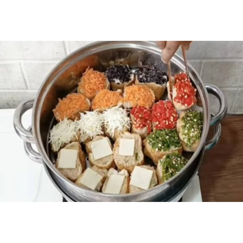 

Tahu bakso dengan berbagai macam topping (5pcs)