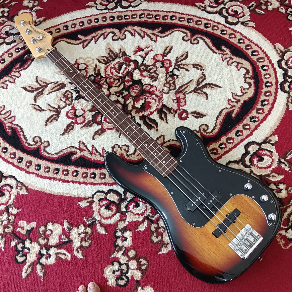 squier vintage modified precision bass