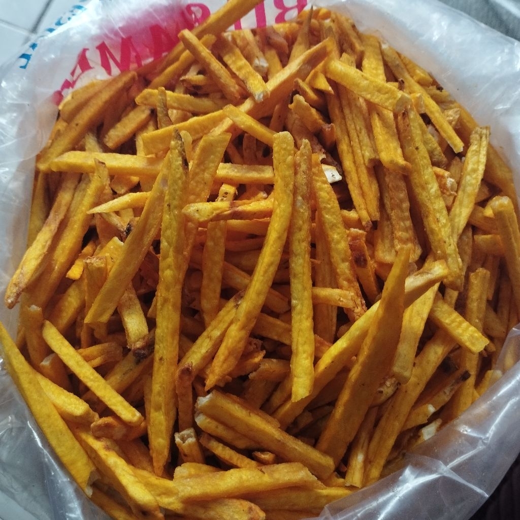 

Camilan Stik Talas Renyah | Stik Talas Gurih | Aneka Cemilan dan Snack Onlina Jogja