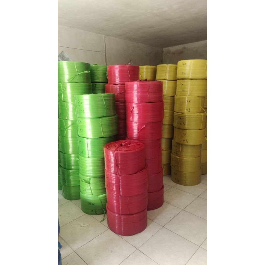 

Tali Rafia Super tali plastik tipis