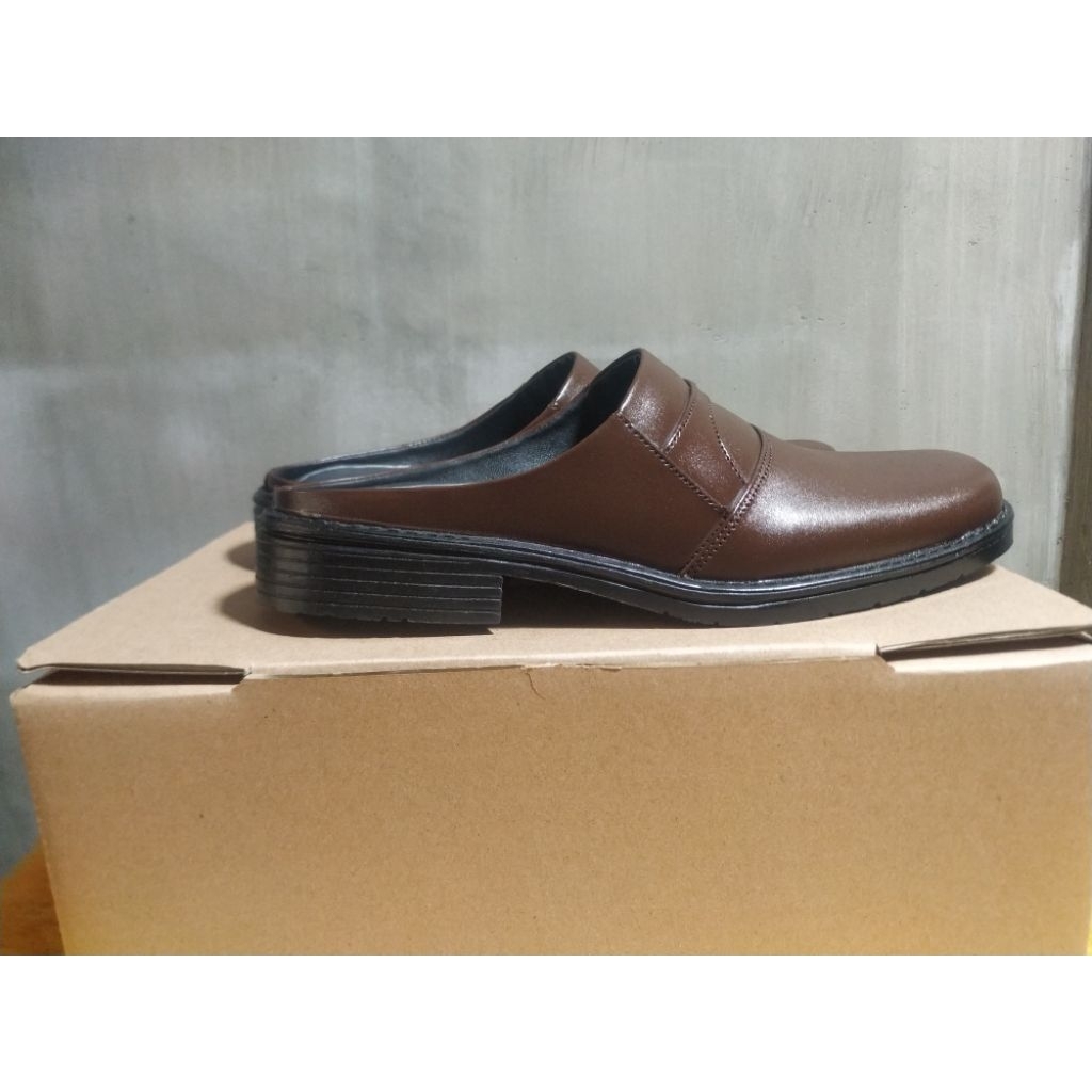 Slop sepatu sandal kulit jawa slop sepatu sandal pria kelbut tumpul