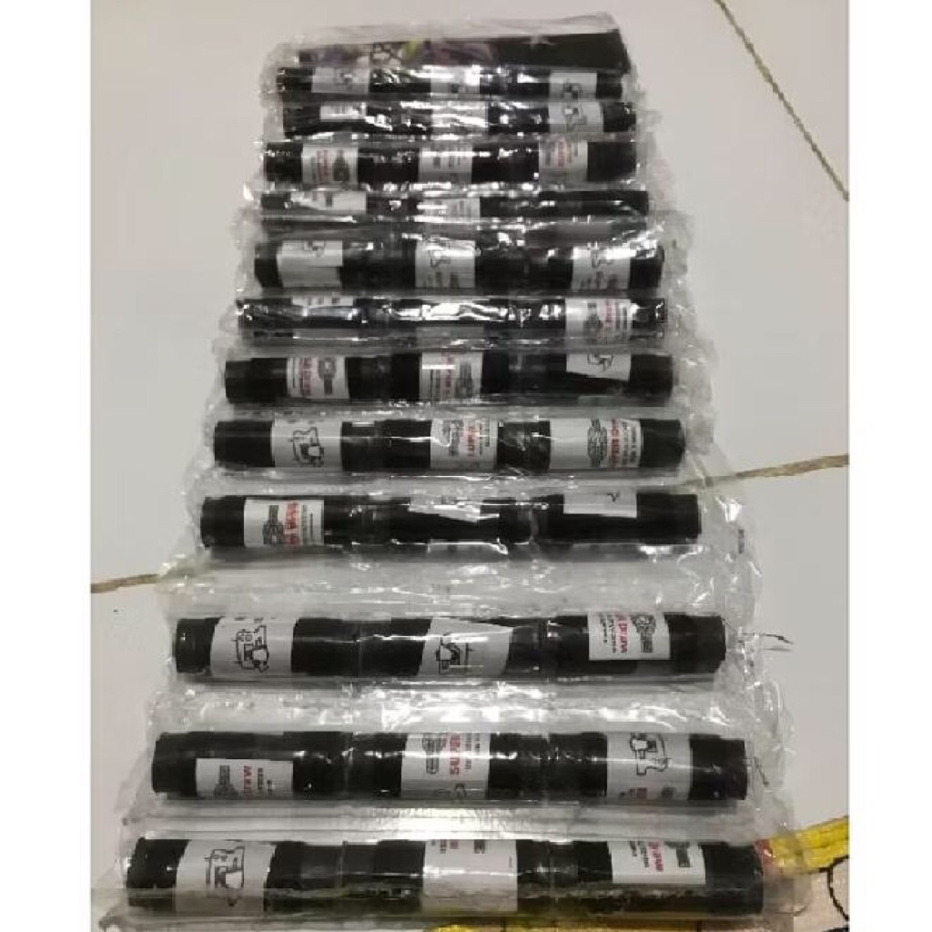 benang hitam