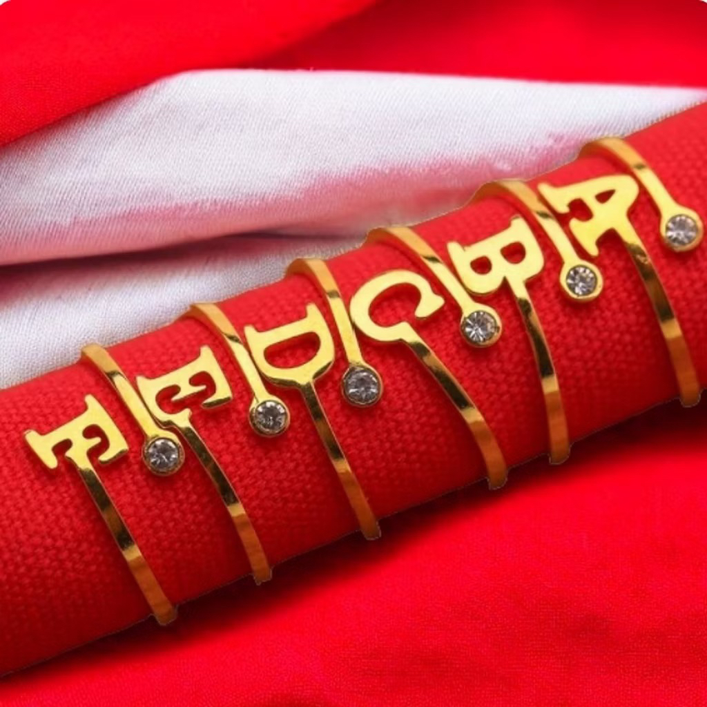 cincin inisial abjad cincin huruf pria wanita titanium kuningan lapis emas