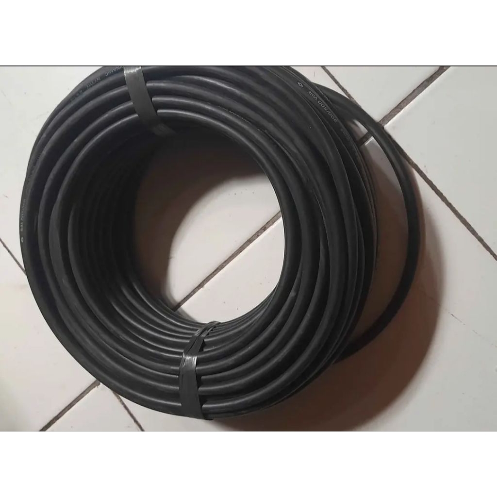 kabel speker dynamic