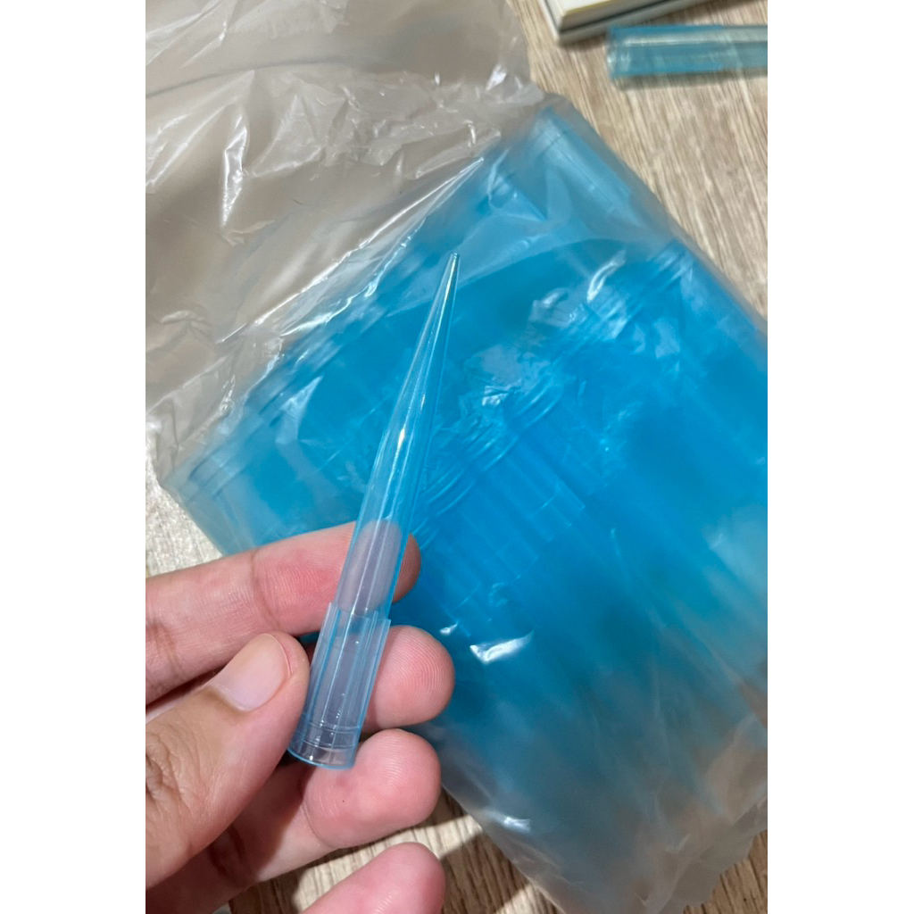 Blue Tip Gilson Micropipet 1ml 1000ul (pipet blue tip)