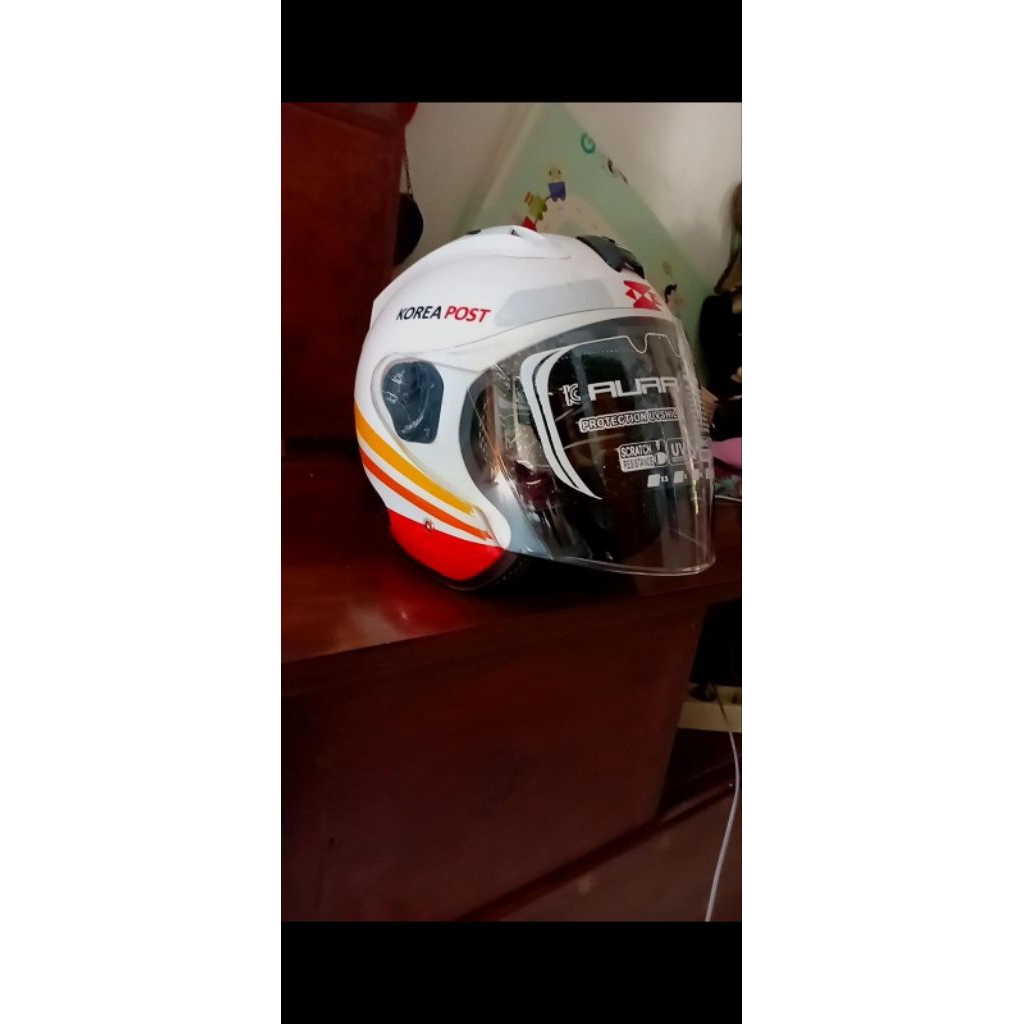 Aura Helmet (Korea post)