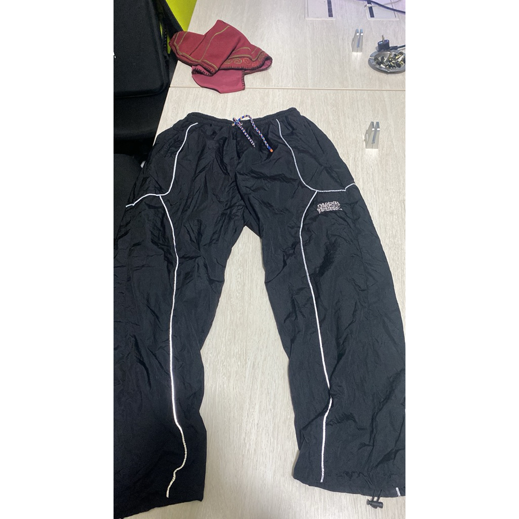 celana jakarta mistery