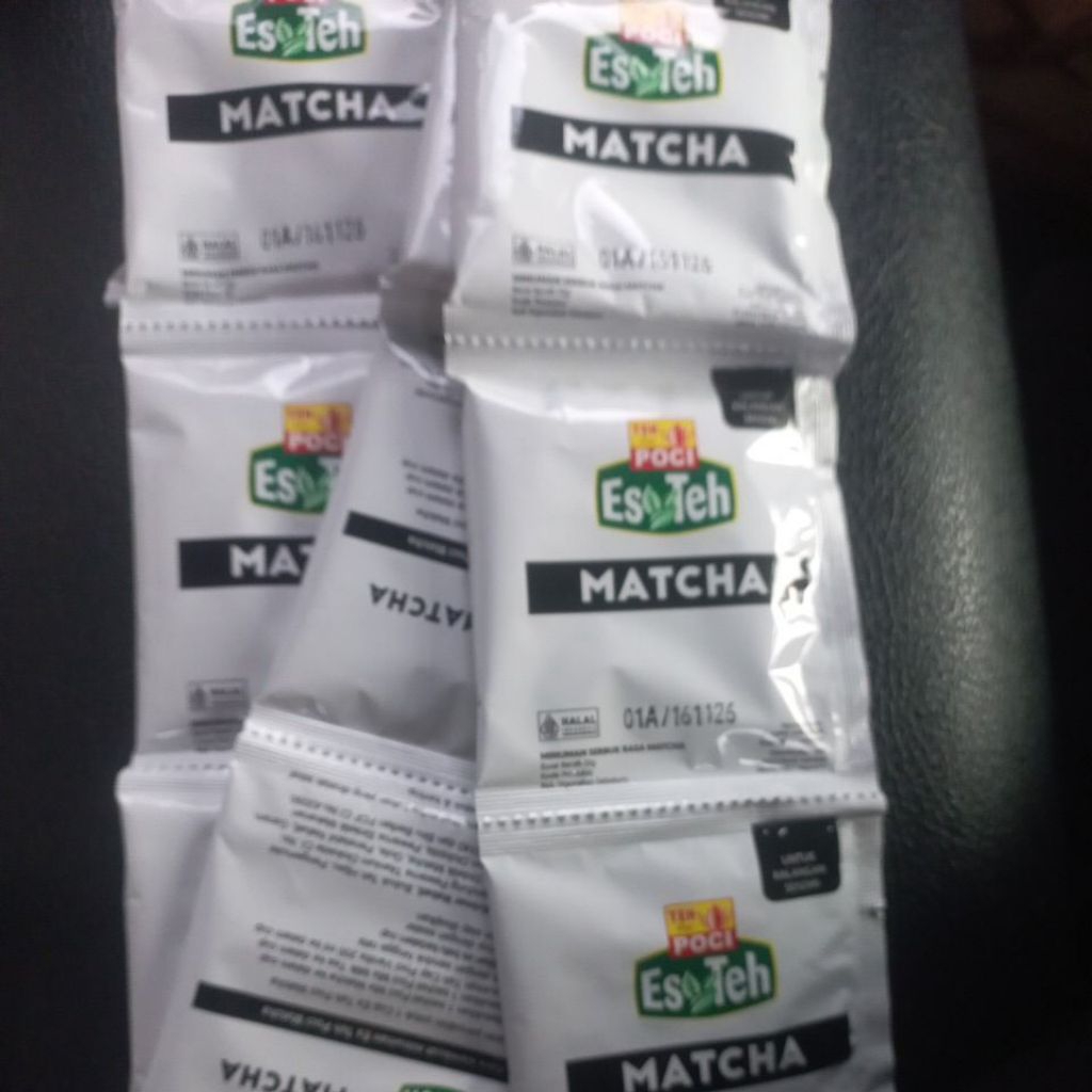

RB Serbuk MATCHA Es Teh P 1 renceng isi 10 sachset