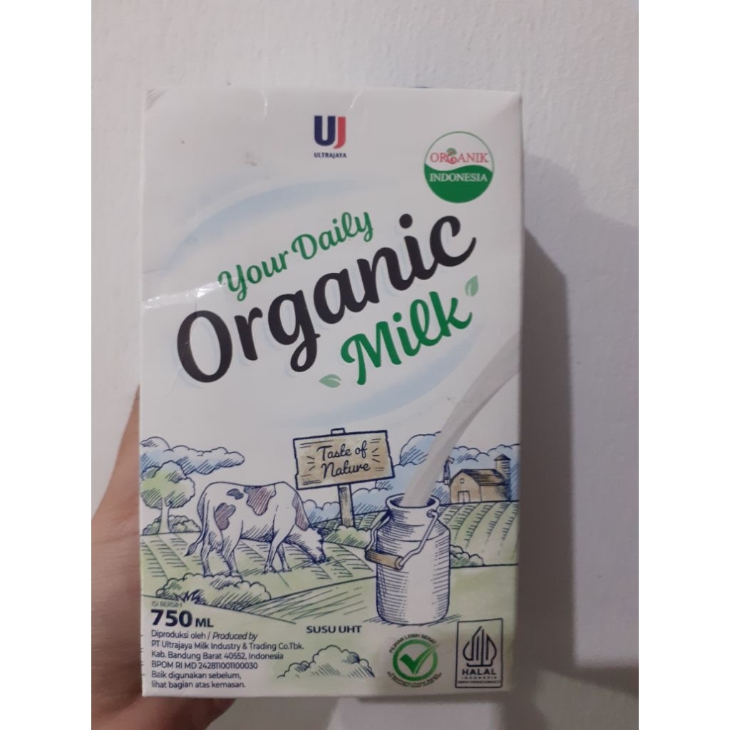 

ULTRA MILK susu cair UHT organik kotak 750ml exp 2 Januari 2026