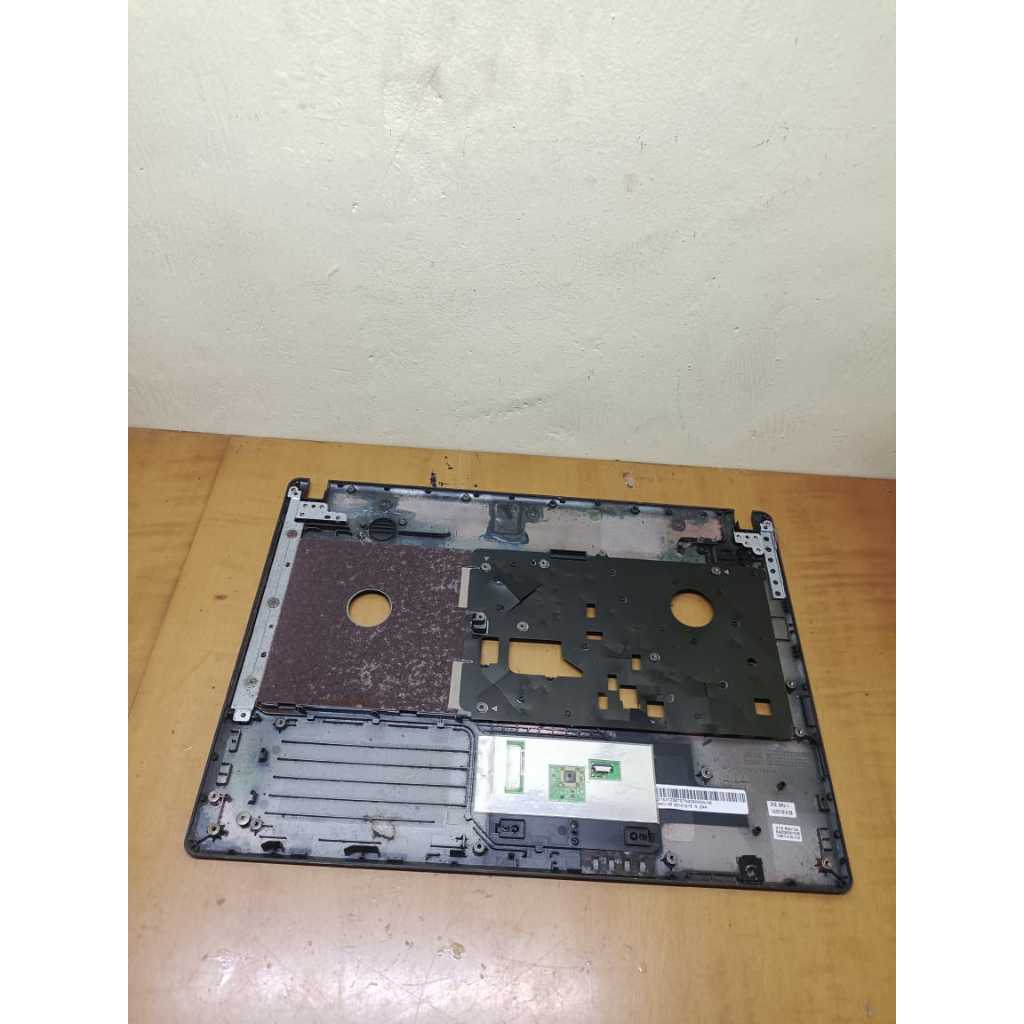 Kesing Casing Case Frame Keyboard Laptop Acer 4253