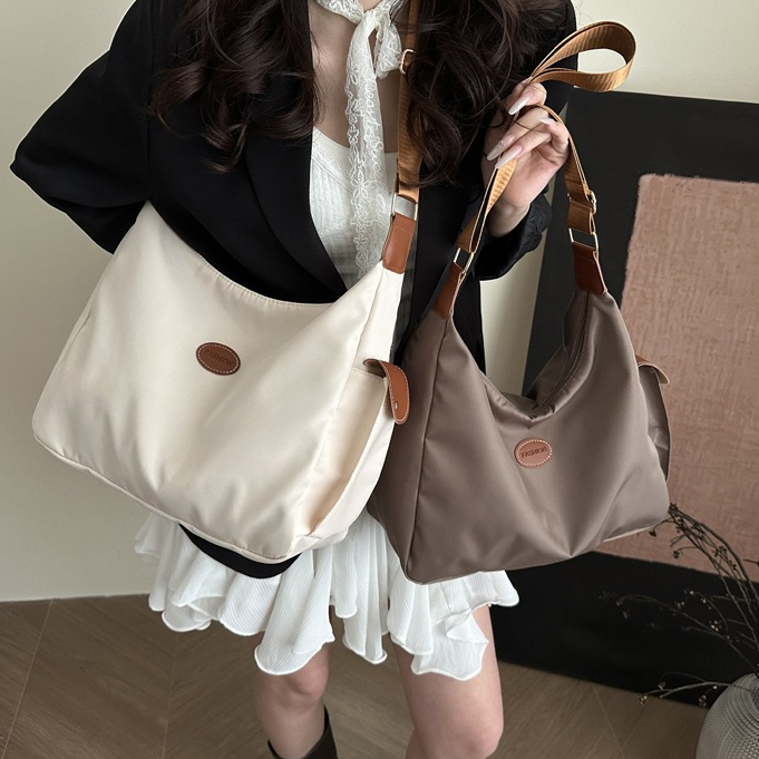 Tote Tas Kapasitas Besar Tas Kain Oxford Tas Bahu Wanita Tas Selempang Tahan Air Sling Bag