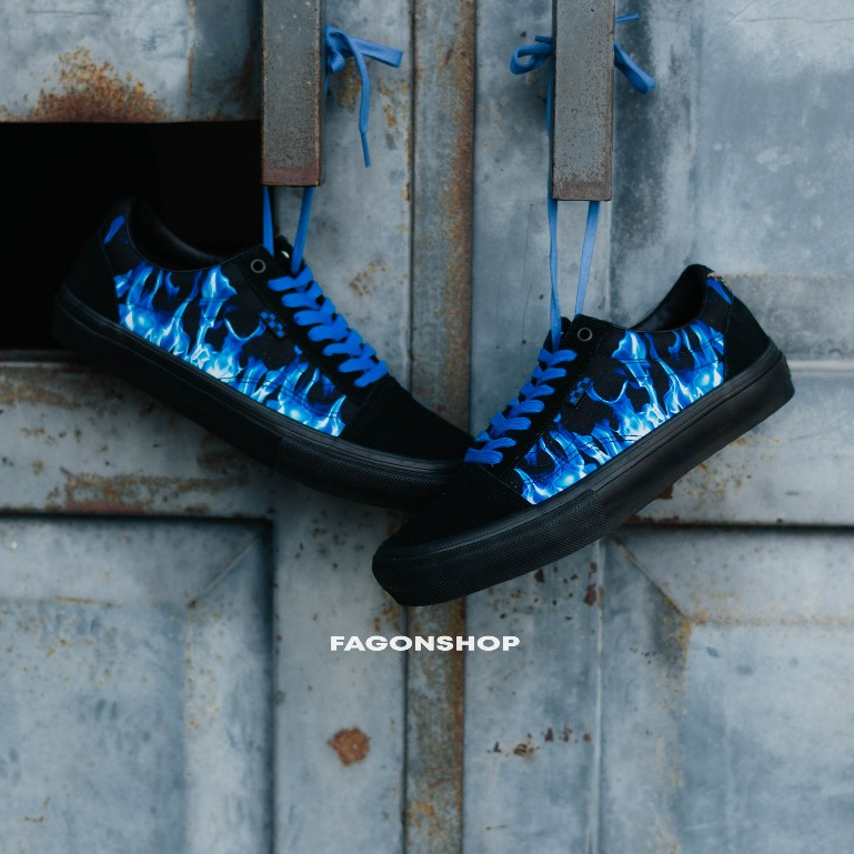 OLDSKOOL SKATE Y2K HOT BLUE ORIGINAL 100%