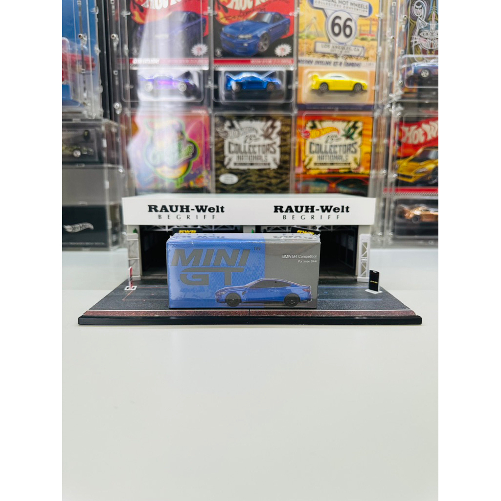 Mini GT No 845 BMW M4 Competition (G82) Portimao Blue