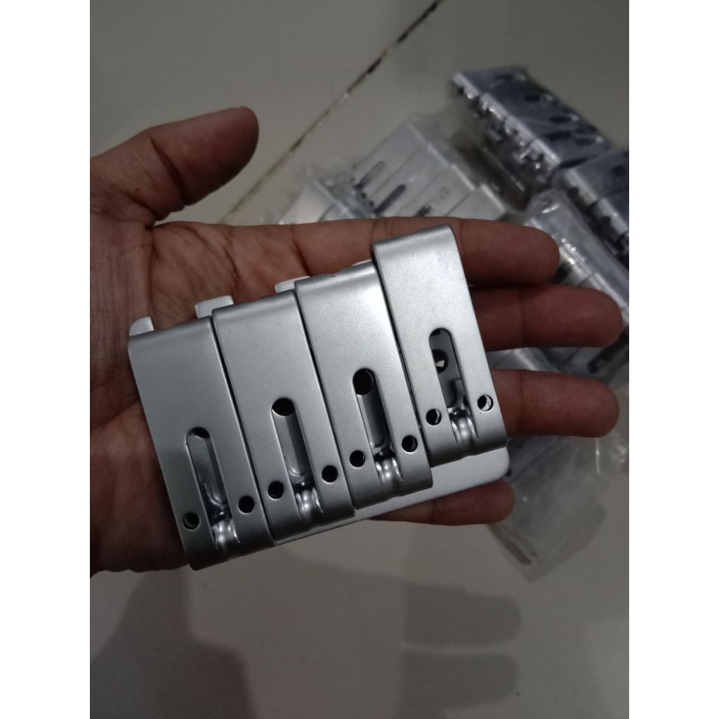 Bridge Guitar Bass Yamaha RBX Origional