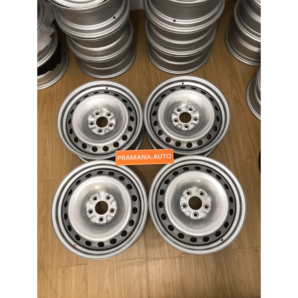 Velg Kaleng Ring 17 Pcd 5x114 Oem Wuling Almaz