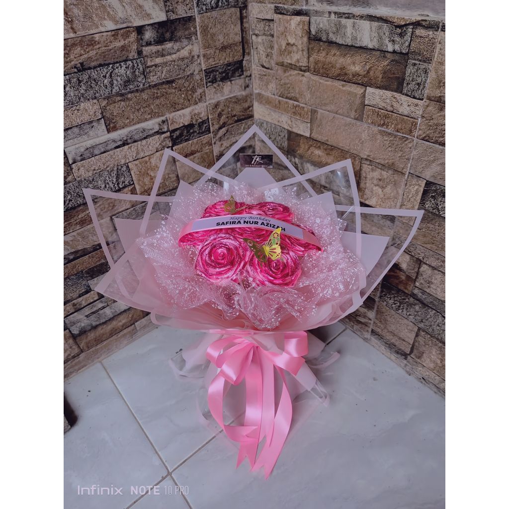 

Buket Bunga Pita Satin/dikasih pita tulisan