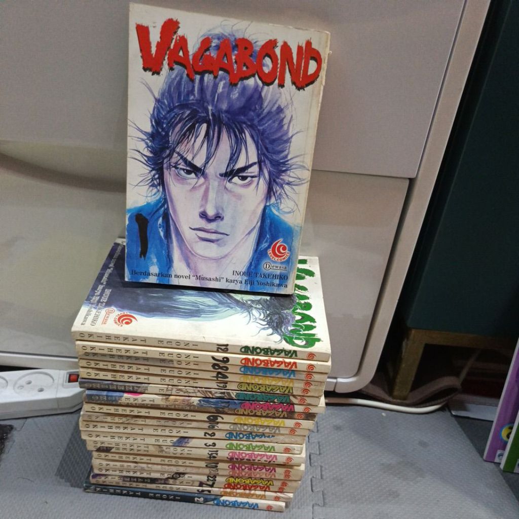 Komik Vagabond Cabutan Preloved Level Comics
