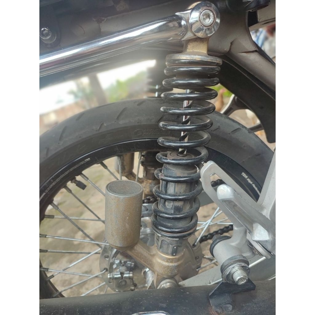 skok belakang tiger ori tetelan