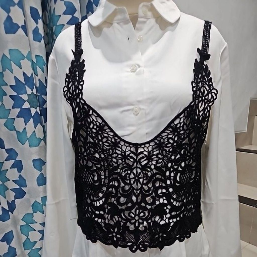 Preloved Vest Crop Outer Brukat Prada Hitam Like New