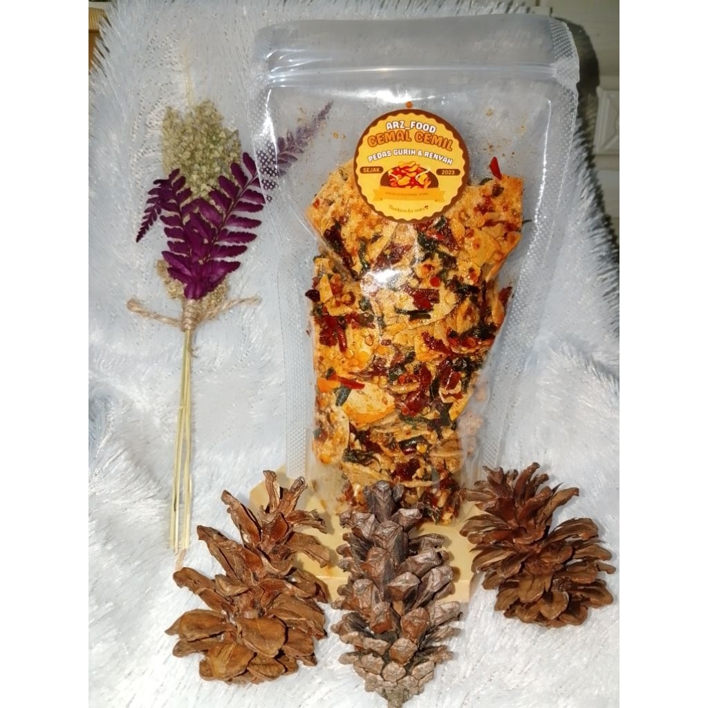 

BASRENG PEDAS DAUN JERUK /KERIPIKBASRENG/ CEMILAN BERAT 140G