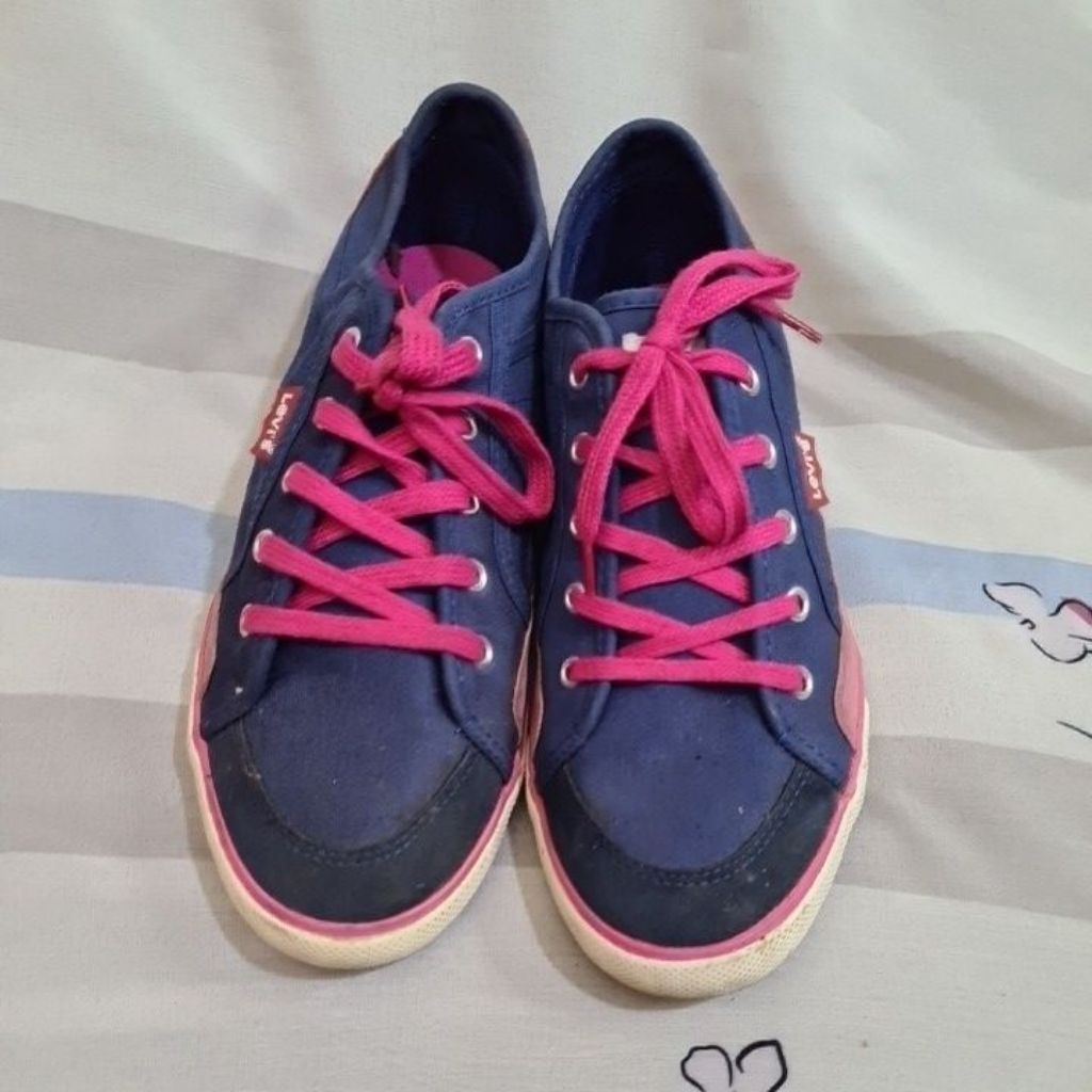 Sepatu Snakers KOBOI