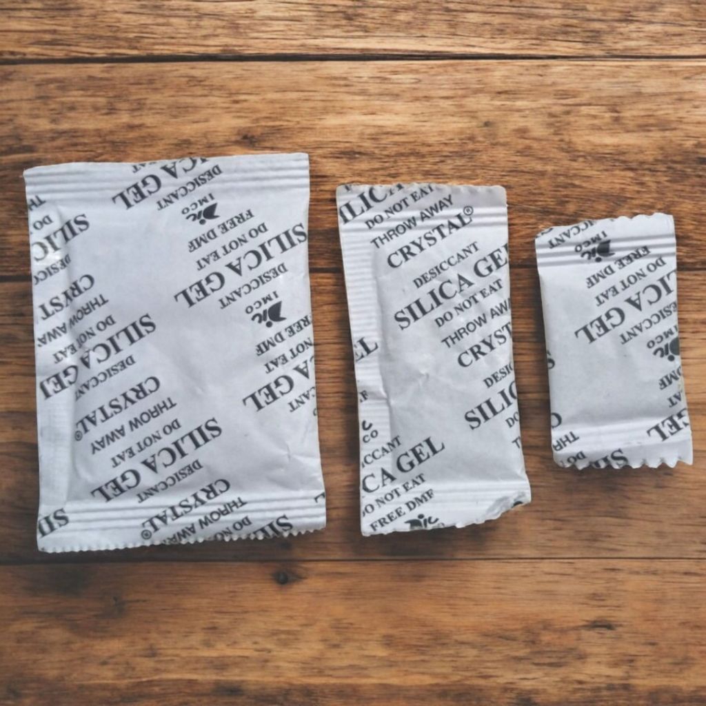 

(KHUSUS BATAM) Paket 100 gram Silica Gel Natural Food Grade
