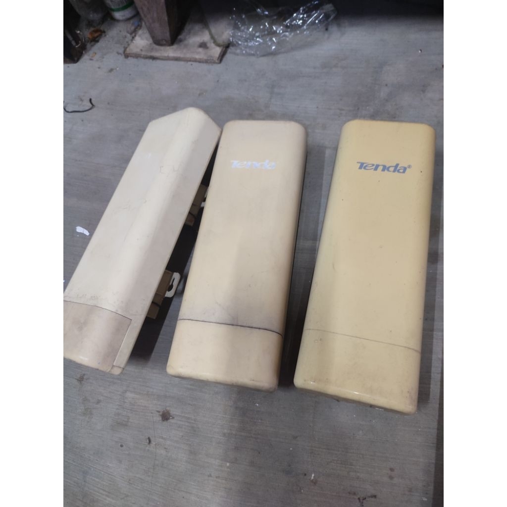 Tenda 03, 01, totolink cp300